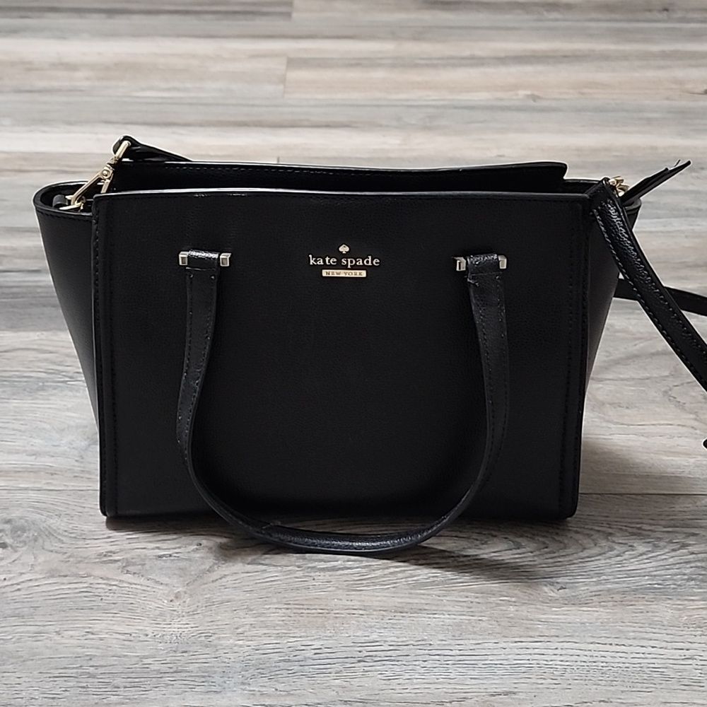 🐚🍂Kate Spade • Black Crossbody Bag